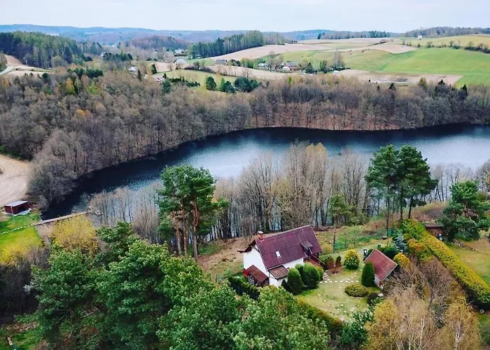 Dom Nad Jeziorem,opcja Balii,duzy Ogrodzony Ogrod, Idealne Mieksce Na Grzyby,wedrowki,kaszuby Nowe Czaple 度假居